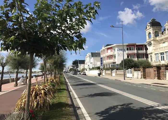 Apartment - Lumineux Au Calme - 30m De La - Quartier Du Parc Royan