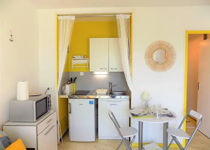 - Lumineux Au Calme - 30m De La - Quartier Du Parc * Royan